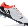 Nike Tiempo