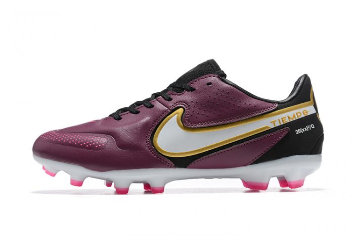 Nike Tiempo