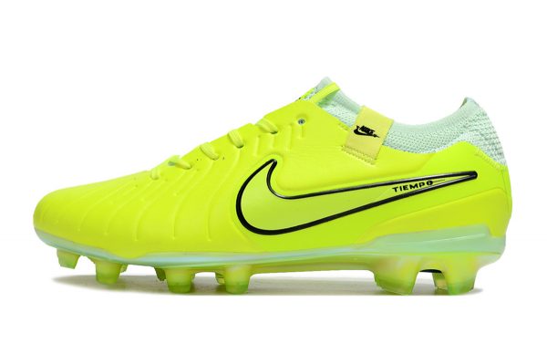 20da3933 Nike Tiempo
