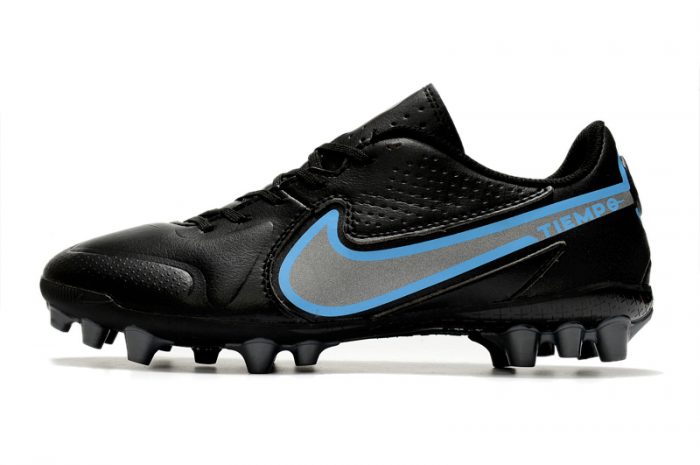 Nike Tiempo