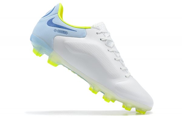 Nike Tiempo