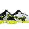Nike Tiempo