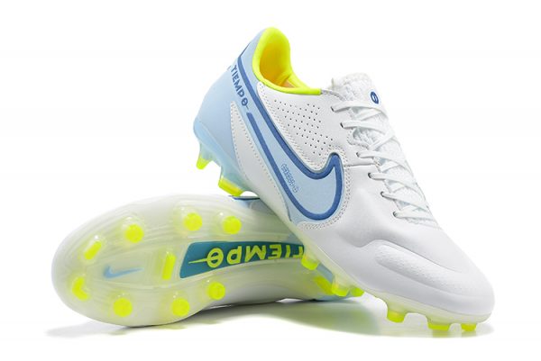 Nike Tiempo