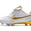 Nike Tiempo