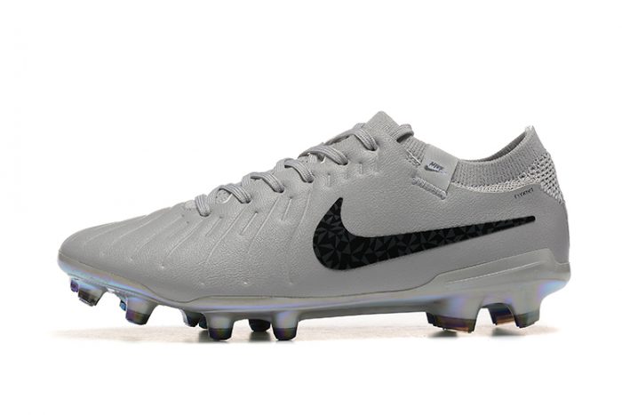 Nike Tiempo