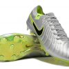 Nike Tiempo