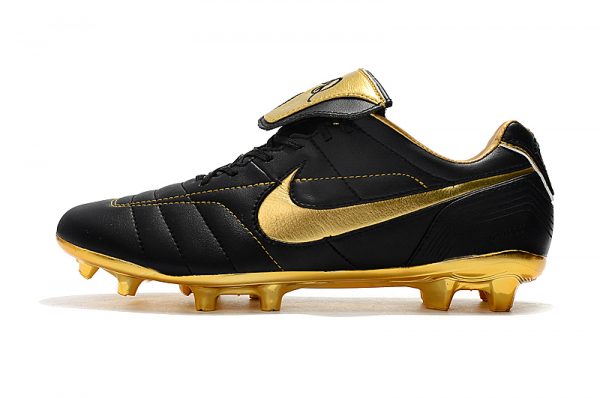 6fe53e95 Nike Tiempo