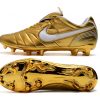 Nike Tiempo
