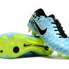 Nike Tiempo