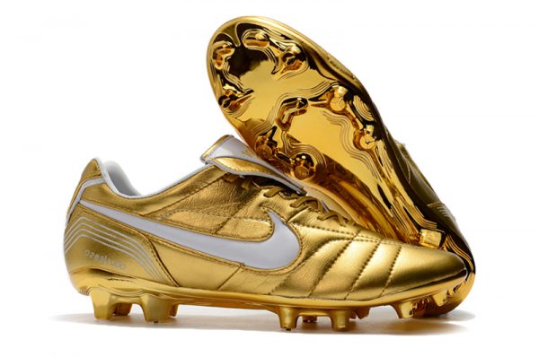 86106e63 Nike Tiempo