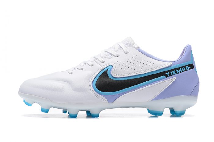 Nike Tiempo