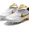 Nike Tiempo