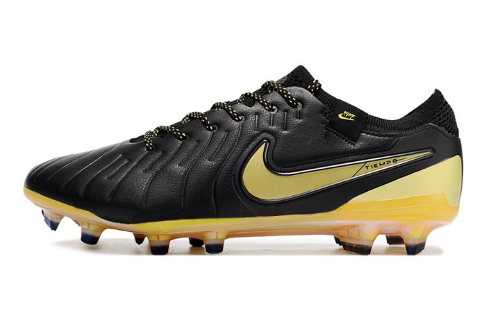 Nike Tiempo