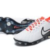 Nike Tiempo