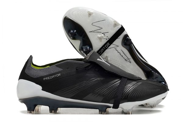 ace0c515 Adidas Predator - Black