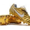 Nike Tiempo