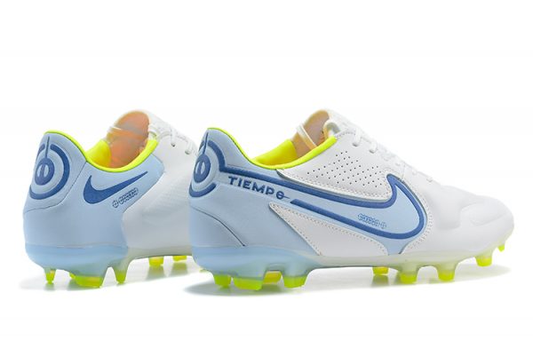 Nike Tiempo