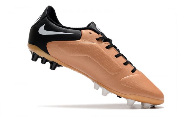 b67f53a1 Nike Tiempo