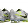Nike Tiempo