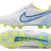 Nike Tiempo