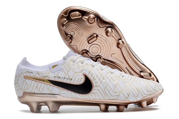 c7c60ed3 Nike Tiempo