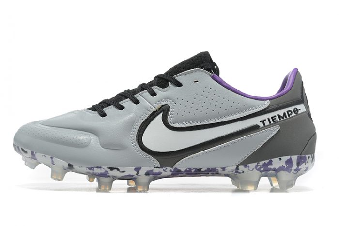 Nike Tiempo