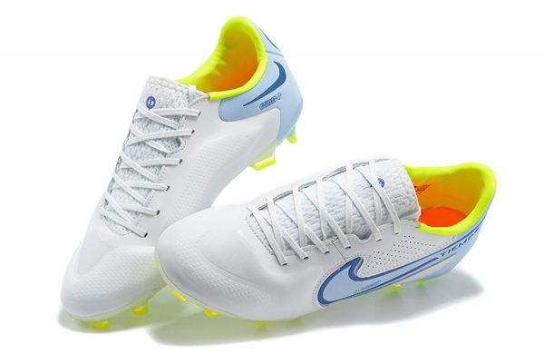 Nike Tiempo