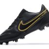 Nike Tiempo