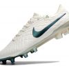 Nike Tiempo