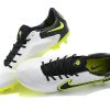 Nike Tiempo