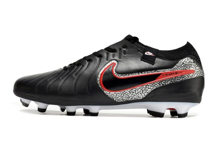 Nike Tiempo