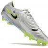 Nike Tiempo