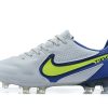 Nike Tiempo